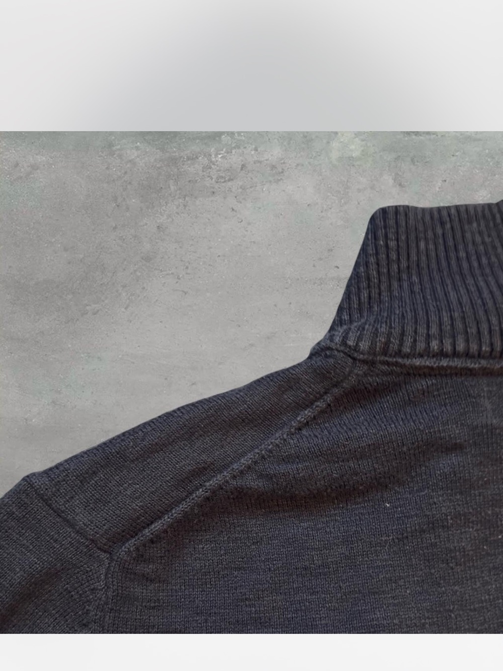 Banana Republic Men's Charcoal Button-Front Cardigan Jacket - Picture 7 of 7
